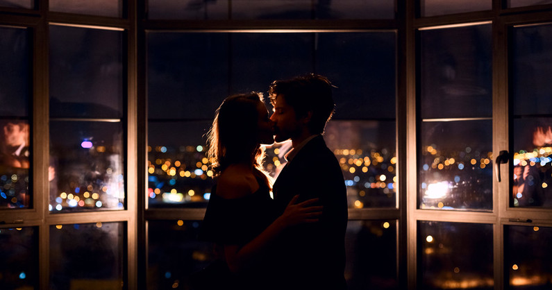 «Студия_74»: романтическое свидание на 16 этаже и аренда фотостудии.