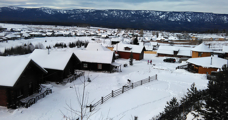 Проживание в таунхаусе, избе, номере «Мельница» в горном приюте «Тайга», у подножия горы Иремель.