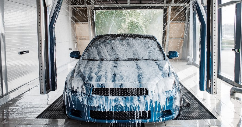 Программа «Оптимальная» на робот-мойке сети быстрых автомоек «Aquagizer».