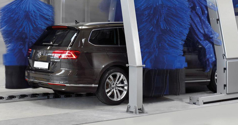 Программа «Оптимальная» на робот-мойке сети быстрых автомоек «Aquagizer».