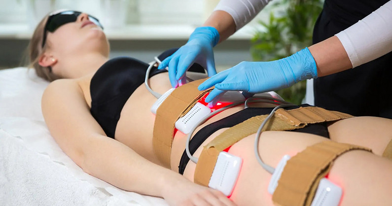 LPG-массаж, лазерный липолиз, RF-лифтинг, кавитация, миостимуляция, вакуумный RF-массаж, чистка лица, аквапилинг в студии аппаратной косметологии на Тополиной Аллее.