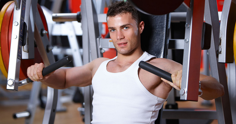 Безлимитные абонементы и пробное посещение тренажерного зала «Азимут-спорт».