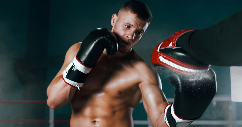 Боксерский клуб «Шмель»: бесплатное занятие и абонемент.