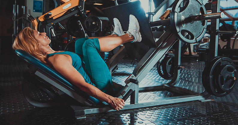Бесплатные занятия и абонементы в тренажерном зале «Bunker GYM».