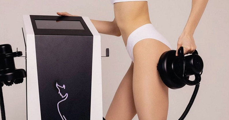 Sketch-массаж, LPG-массаж, лазерный липолиз, RF-лифтинг, кавитация, миостимуляция, прессотерапия, чистка лица, аквапилинг, эпиляция в студии аппаратной косметологии на Тополиной Аллее.