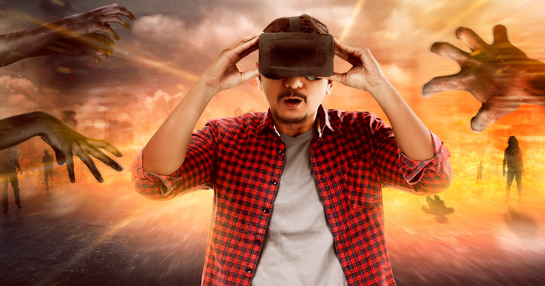 Игры в шлеме виртуальной реальности в клубе «VR Game Club174».