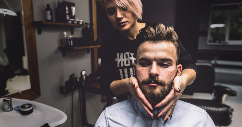 Барбершоп «Best Barber»: мужская и детская стрижка любой сложности.